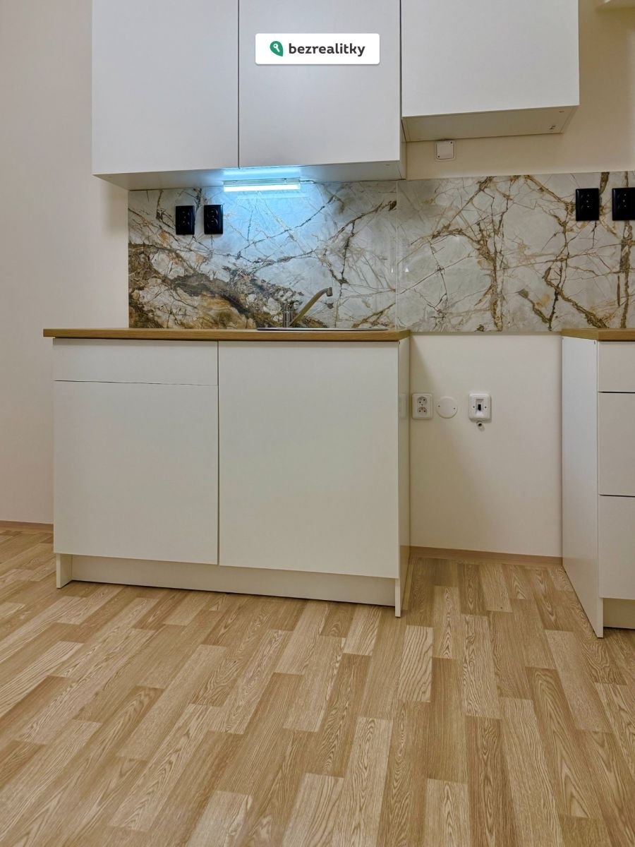 1763049194-ouibecjwev-img-0244