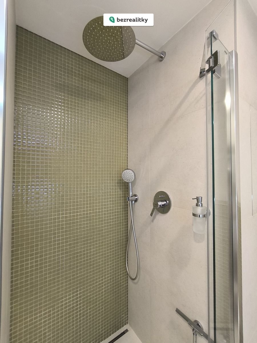 1773471991-hxwspqyzwu-9