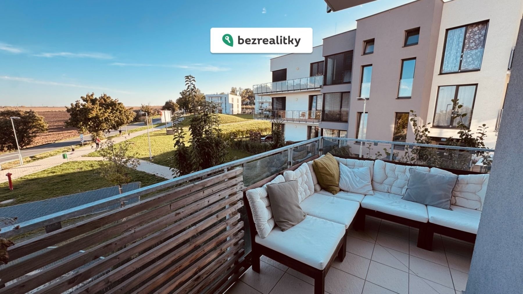 1759301157-ieudocnjkb-balkon-4