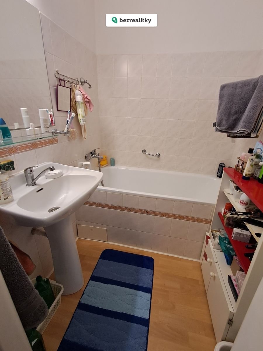 1762887465-xrpfrjnwow-20251018-161315