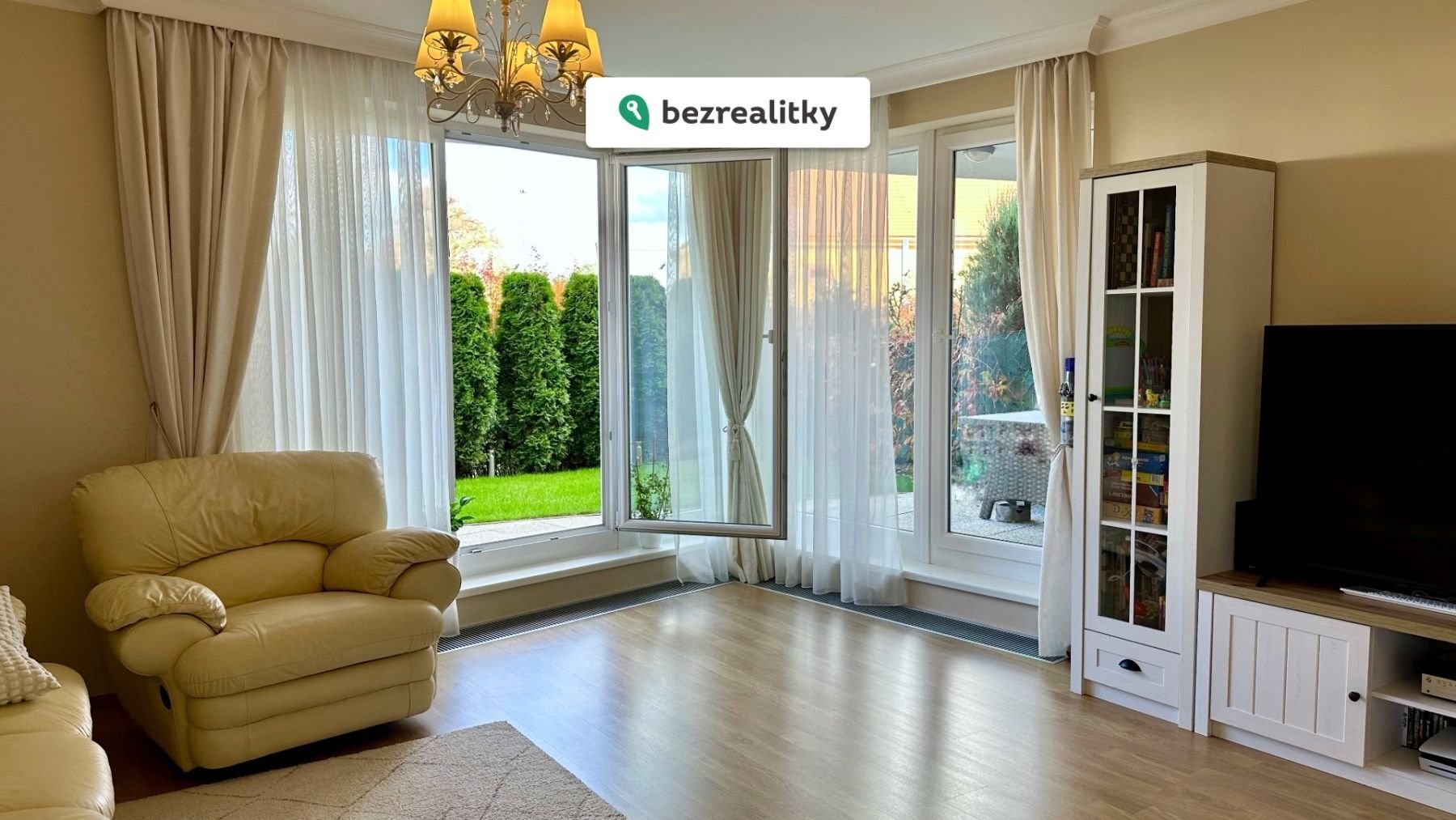 1761910280-ycgbqyczkt-img-0120-snapseedcopy