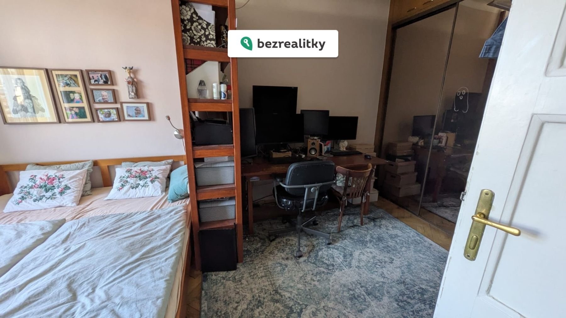 1775994193-aemygmnrna-1000050323