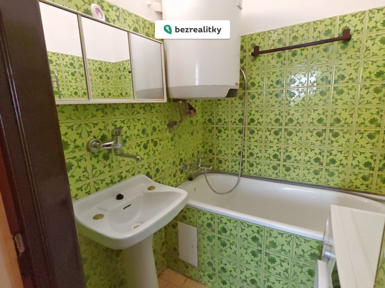 1772287485-zpbcjobphy-1000030244