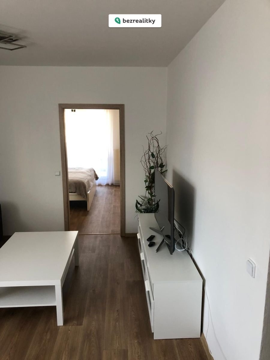 1763305874-lfxxgcaaqw-whatsapp-image-2025-10-29-at