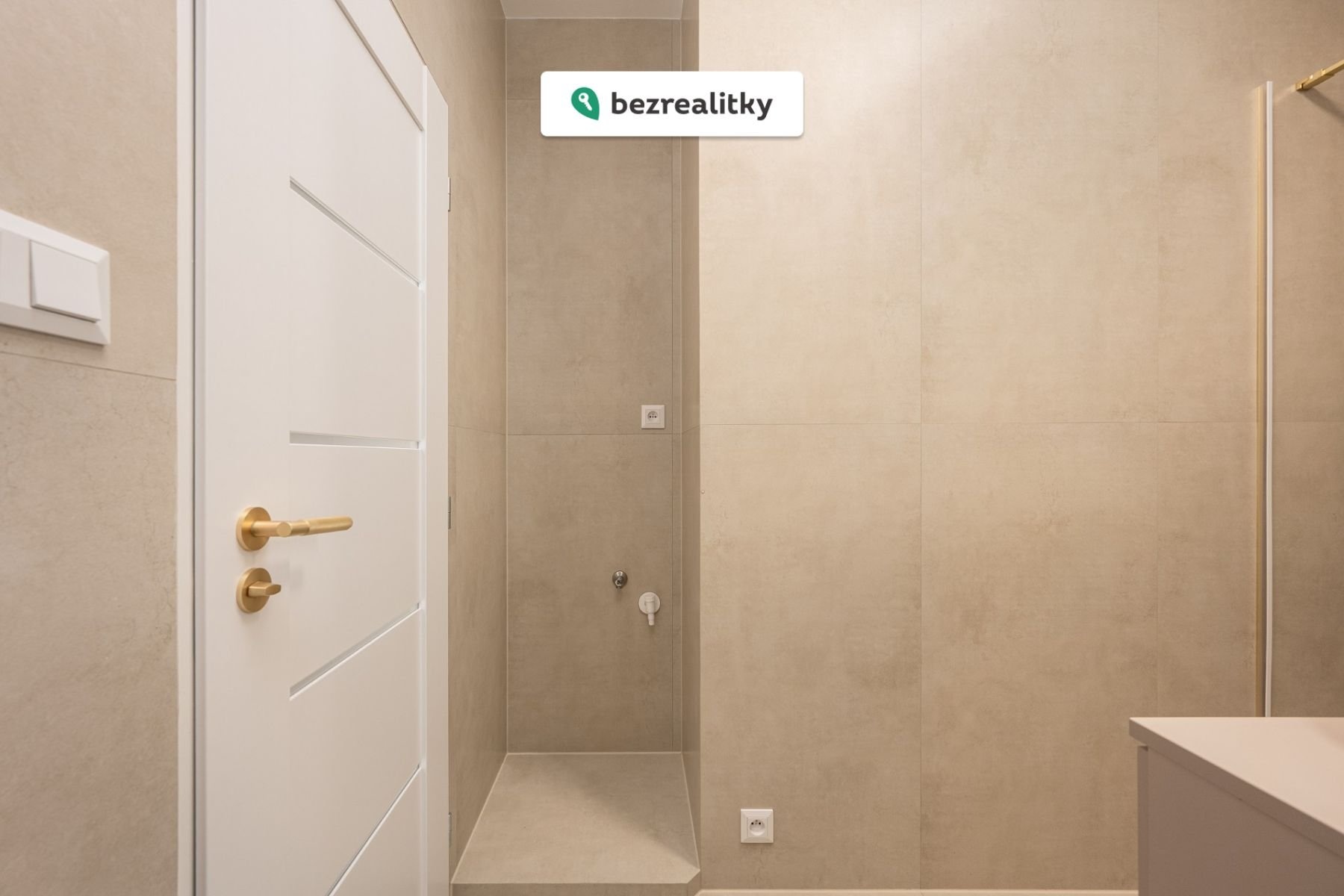 1773740399-zwtroelouw-z71-2630-edit