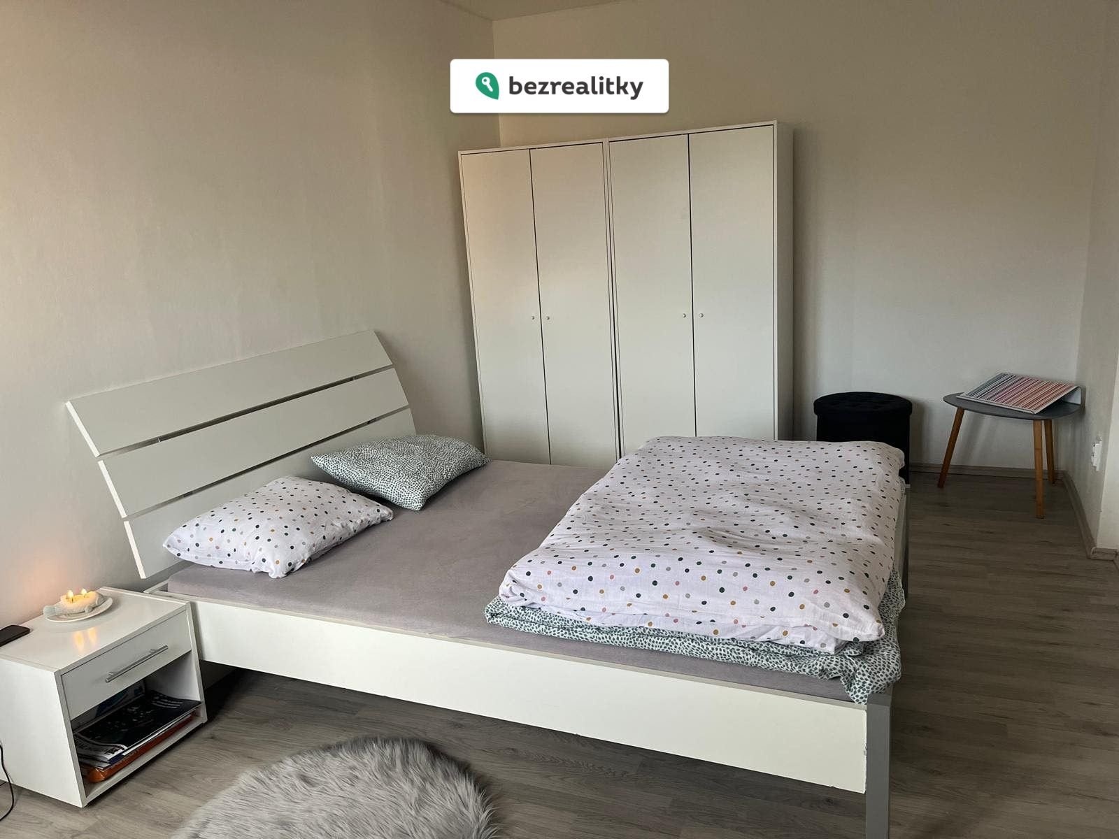 1773581447-sdltjqdnel-foto-pokoj