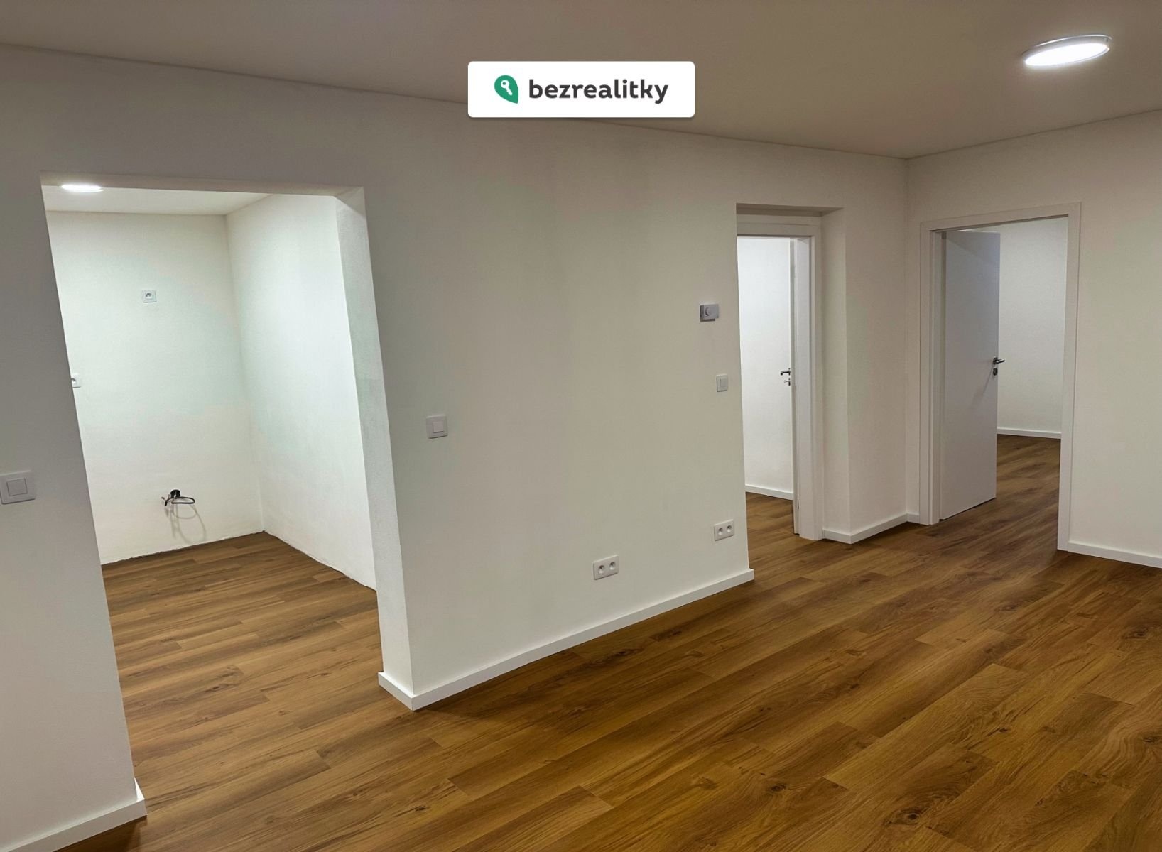 1774379146-qkrqmtfibg-img-2586