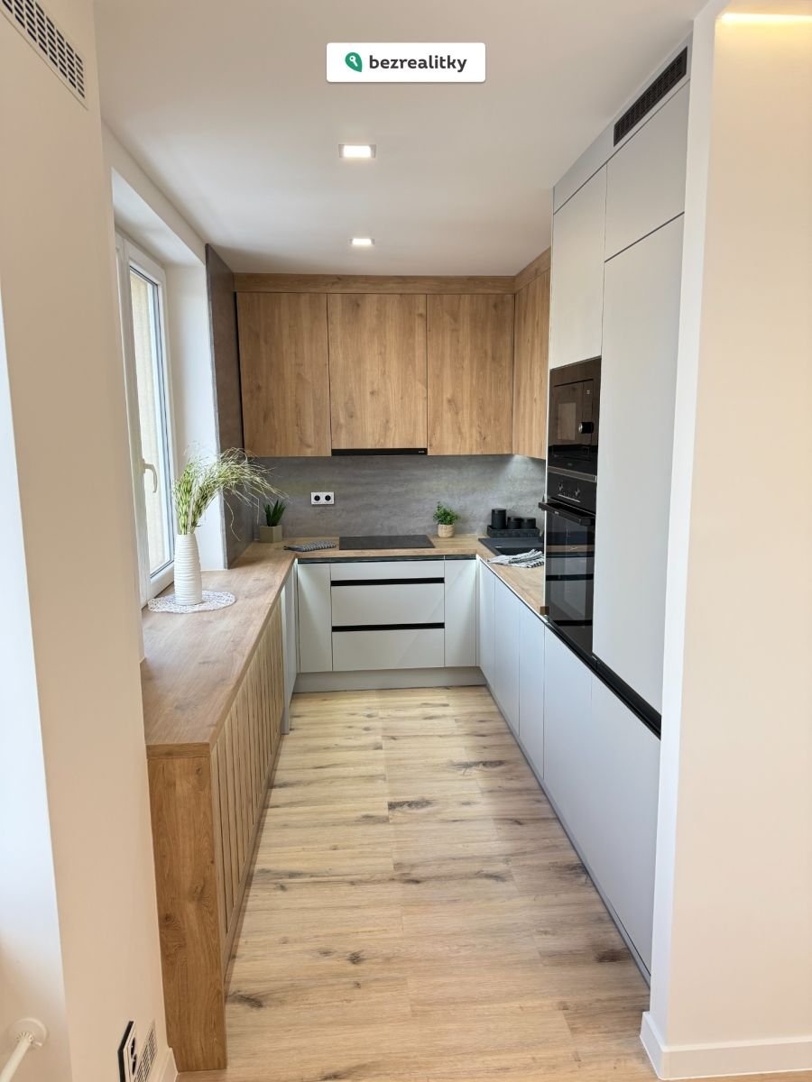 1769193967-mrlfifggxg-img-4989