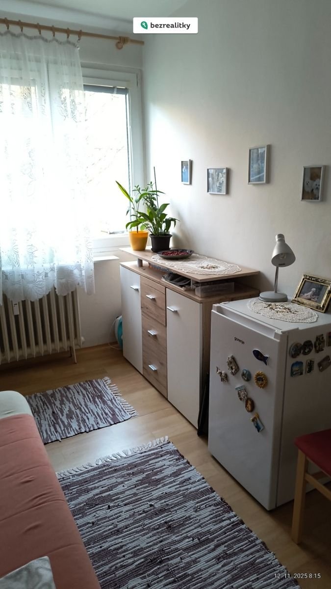 1763712192-stdofqfpju-img-20251112-081531571