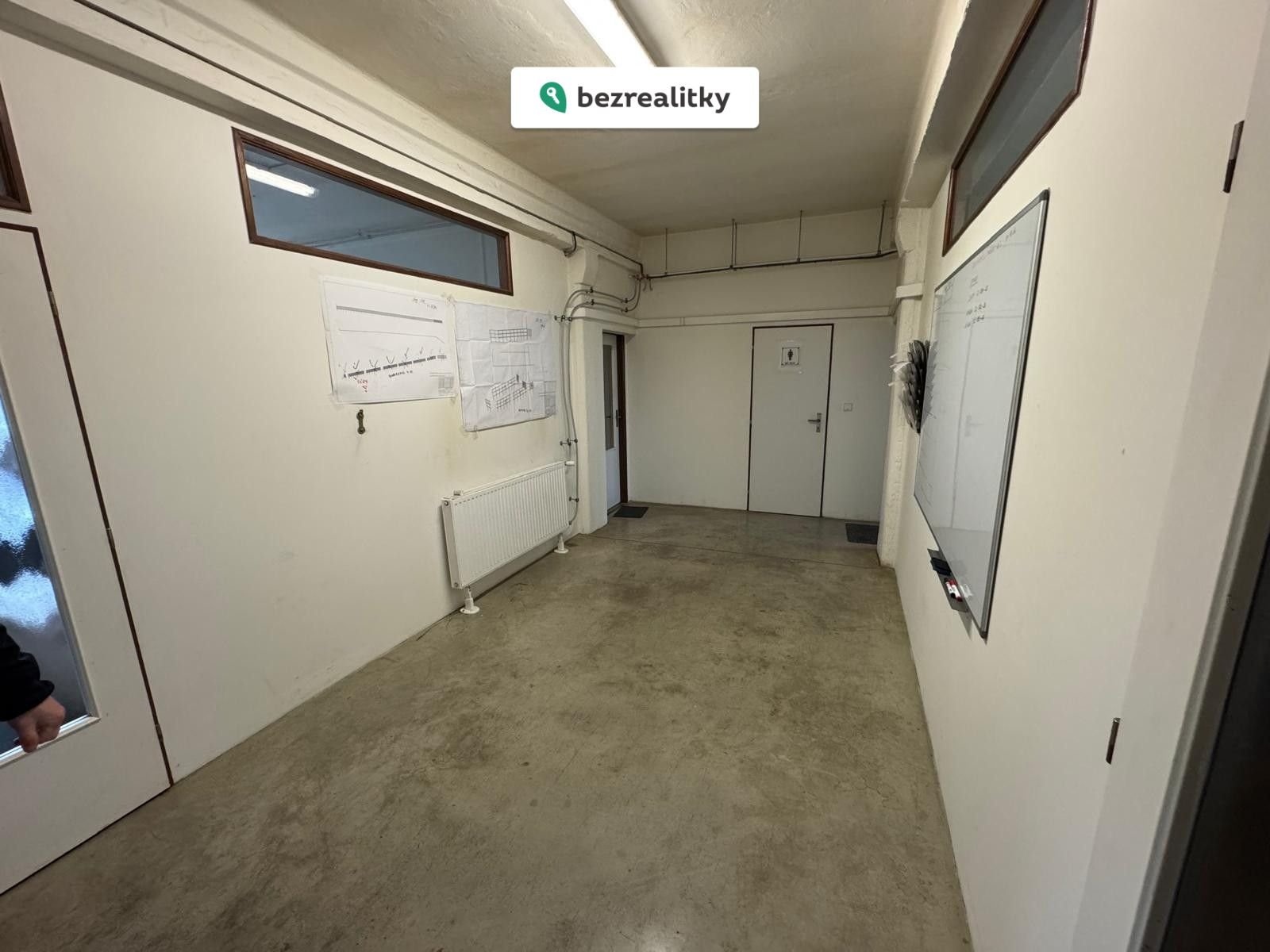 1774543947-mwxiykbaad-whatsapp-image-2026-03-26-at