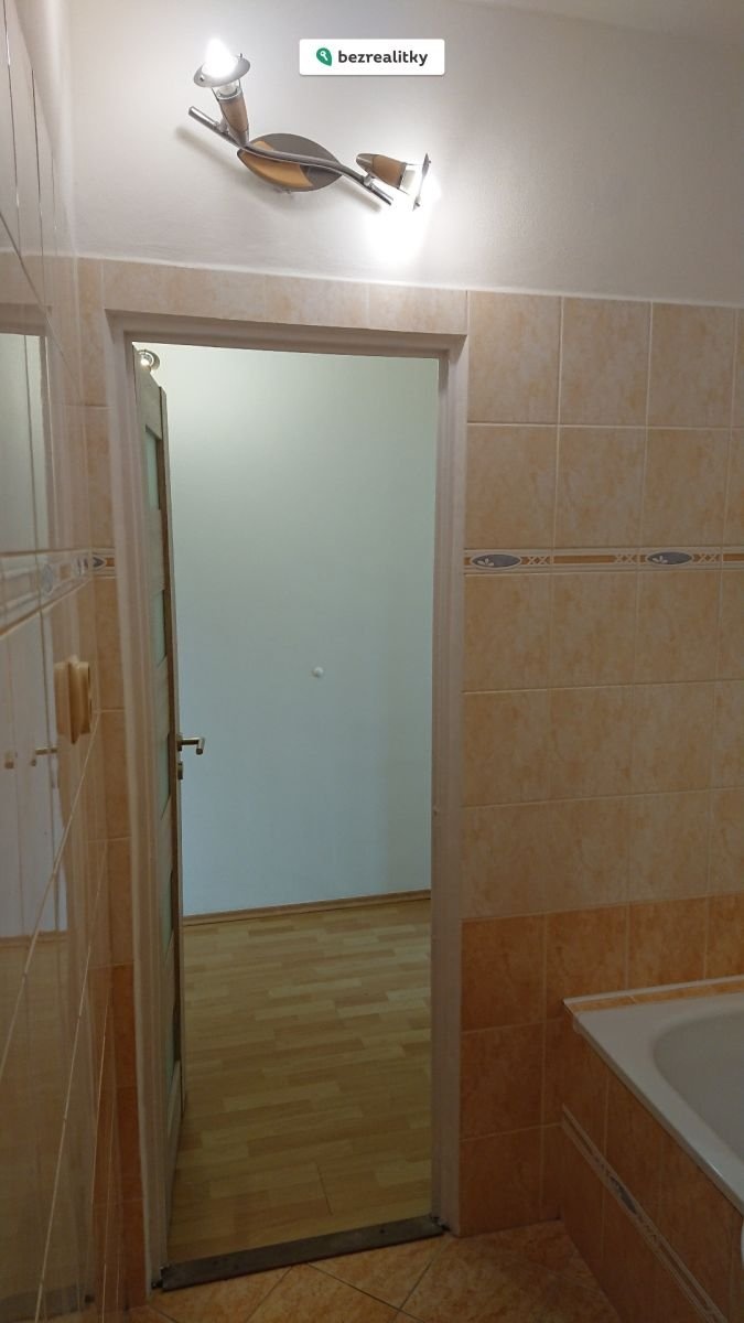 1775171520-nftblxeqdx-dsc-9263