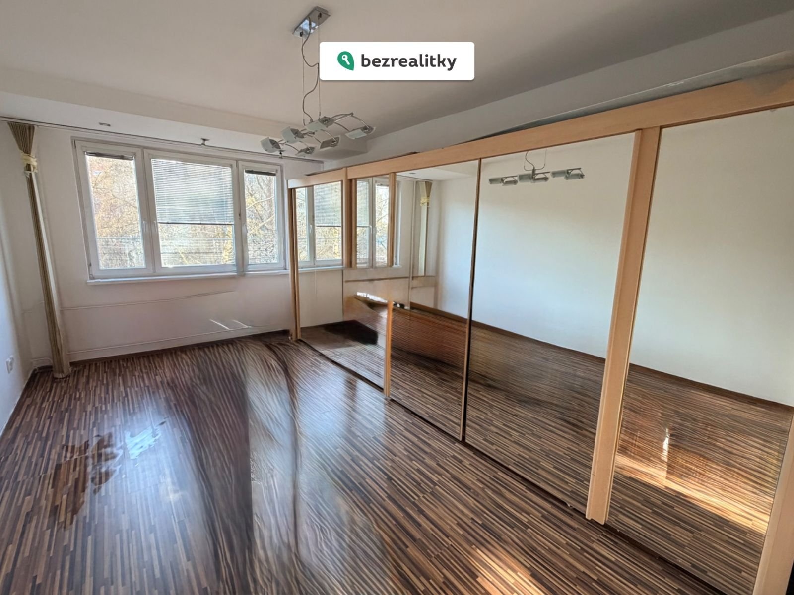 1772816763-qqlcflzawc-img-3244