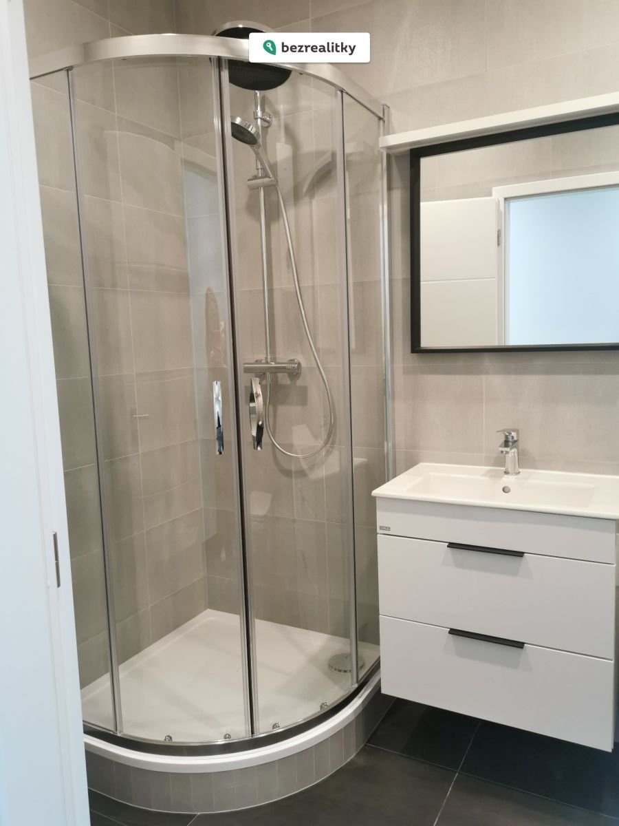 1762432738-docrvgongq-img-20220626-182230