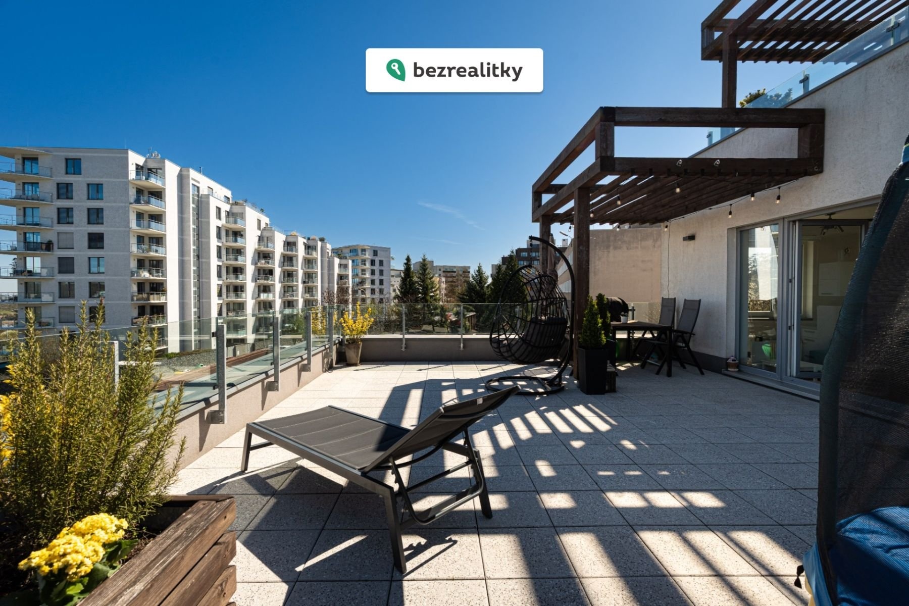 1775732269-opeuftjlne-74a06157-hdr