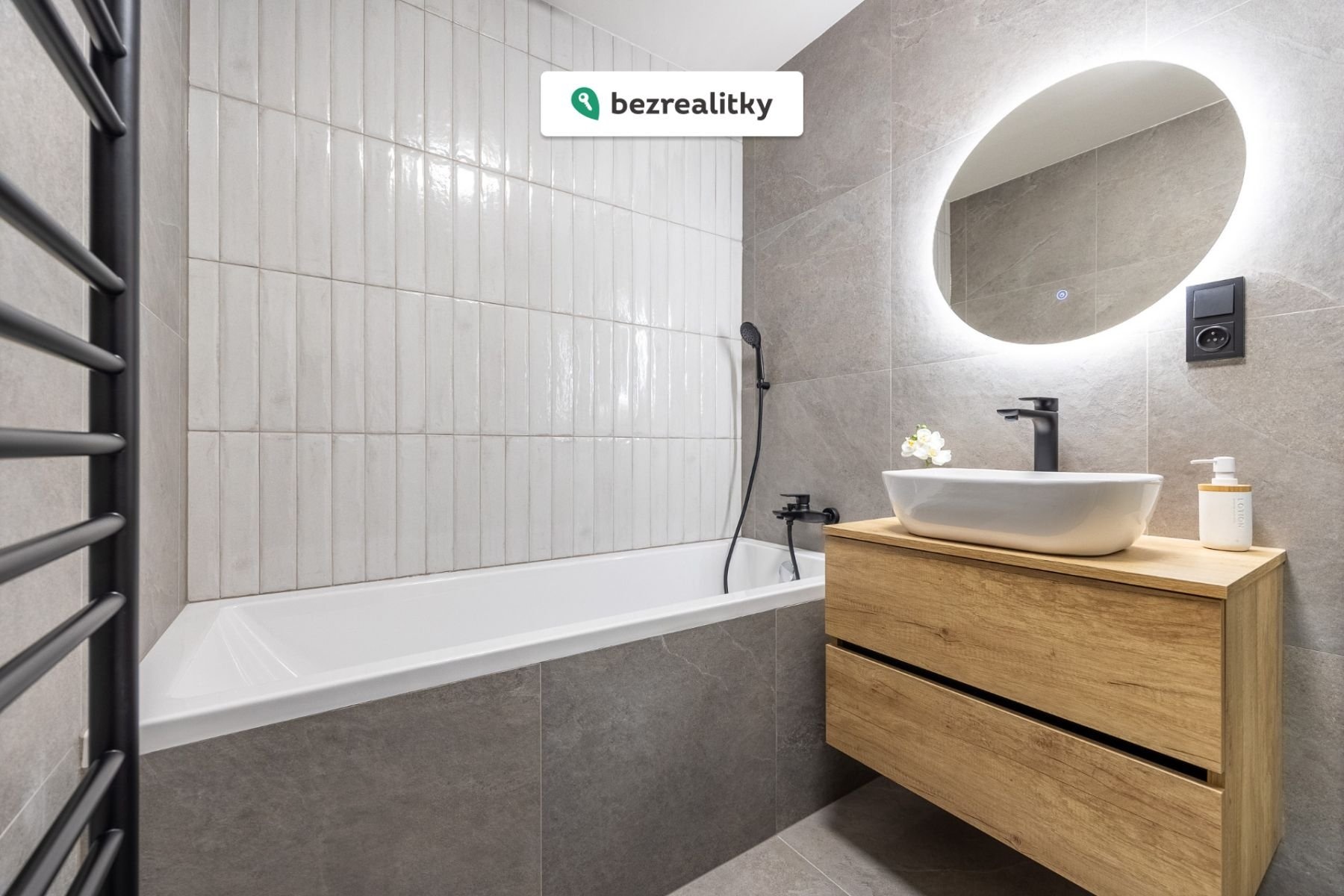 1773049353-awbtofzuhr-8y7a6879-hdr