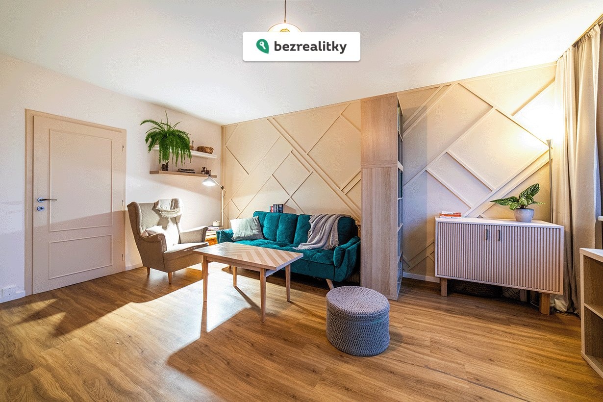 1771072552-lyfnvcwzbu-dsc-3223