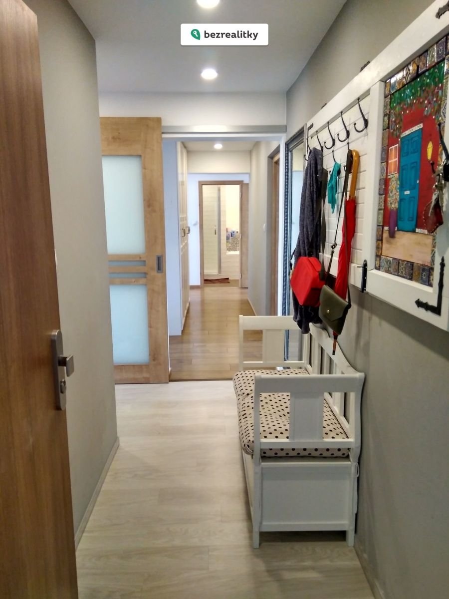 1745746331-evbfcyvglp-img-4562