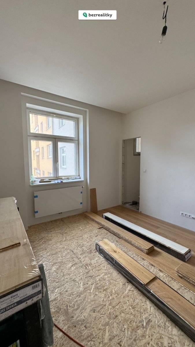1760098432-zjotiglxio-img-9008