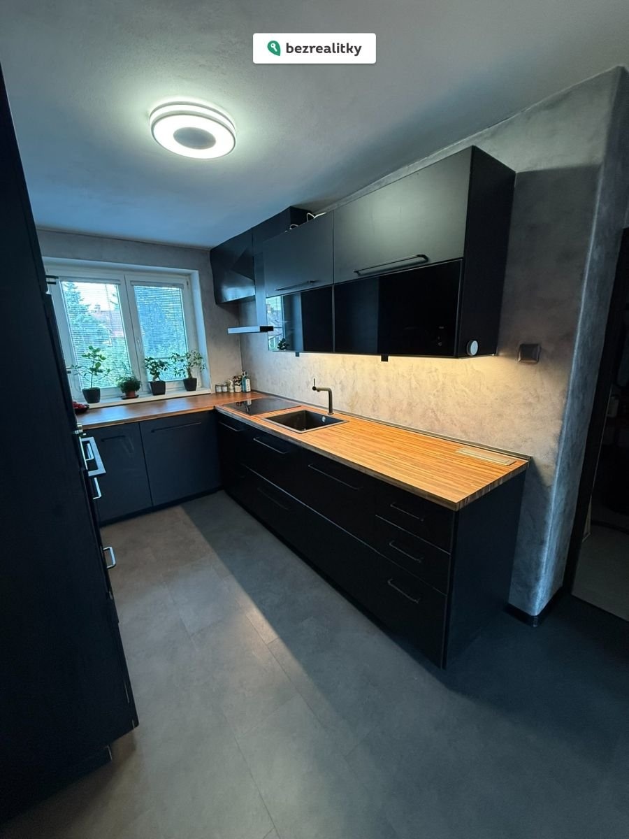 1762183438-yceoitaplk-img-3075