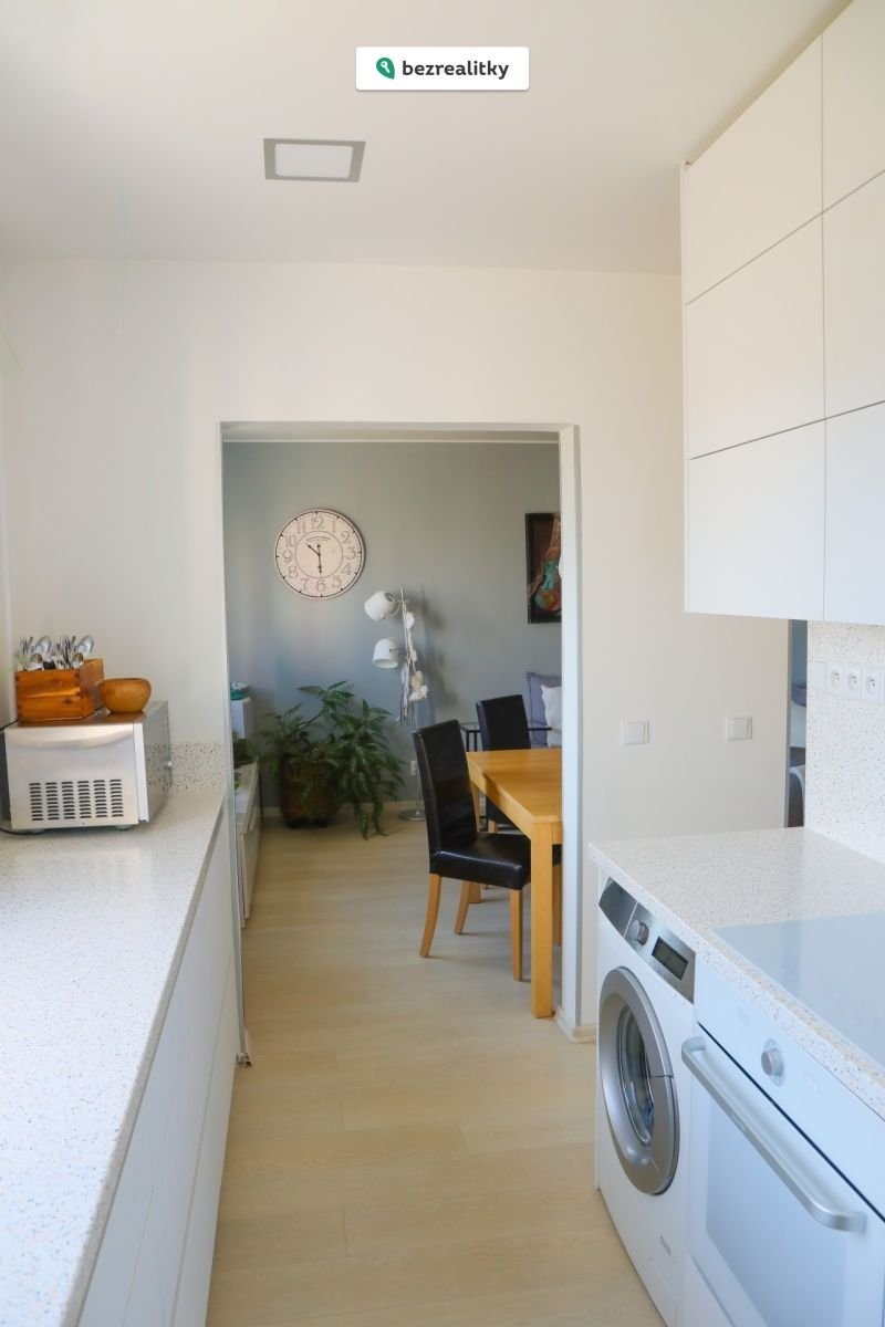 1774190938-hplnvewlty-pic-1018