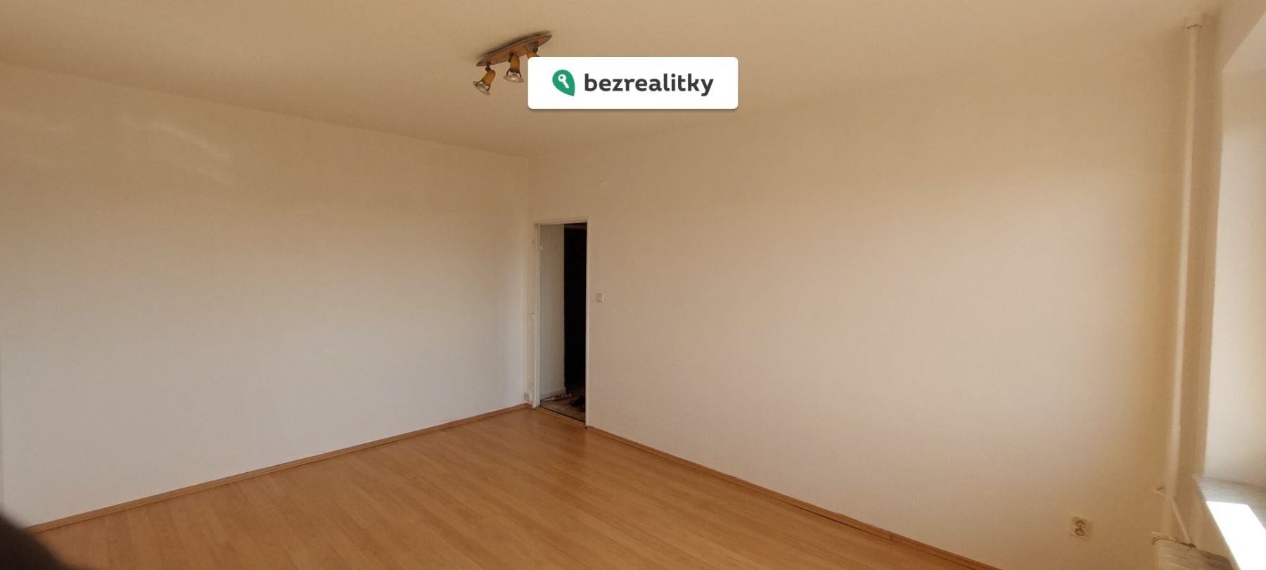 1774298431-zbbnvtaalx-1000045587