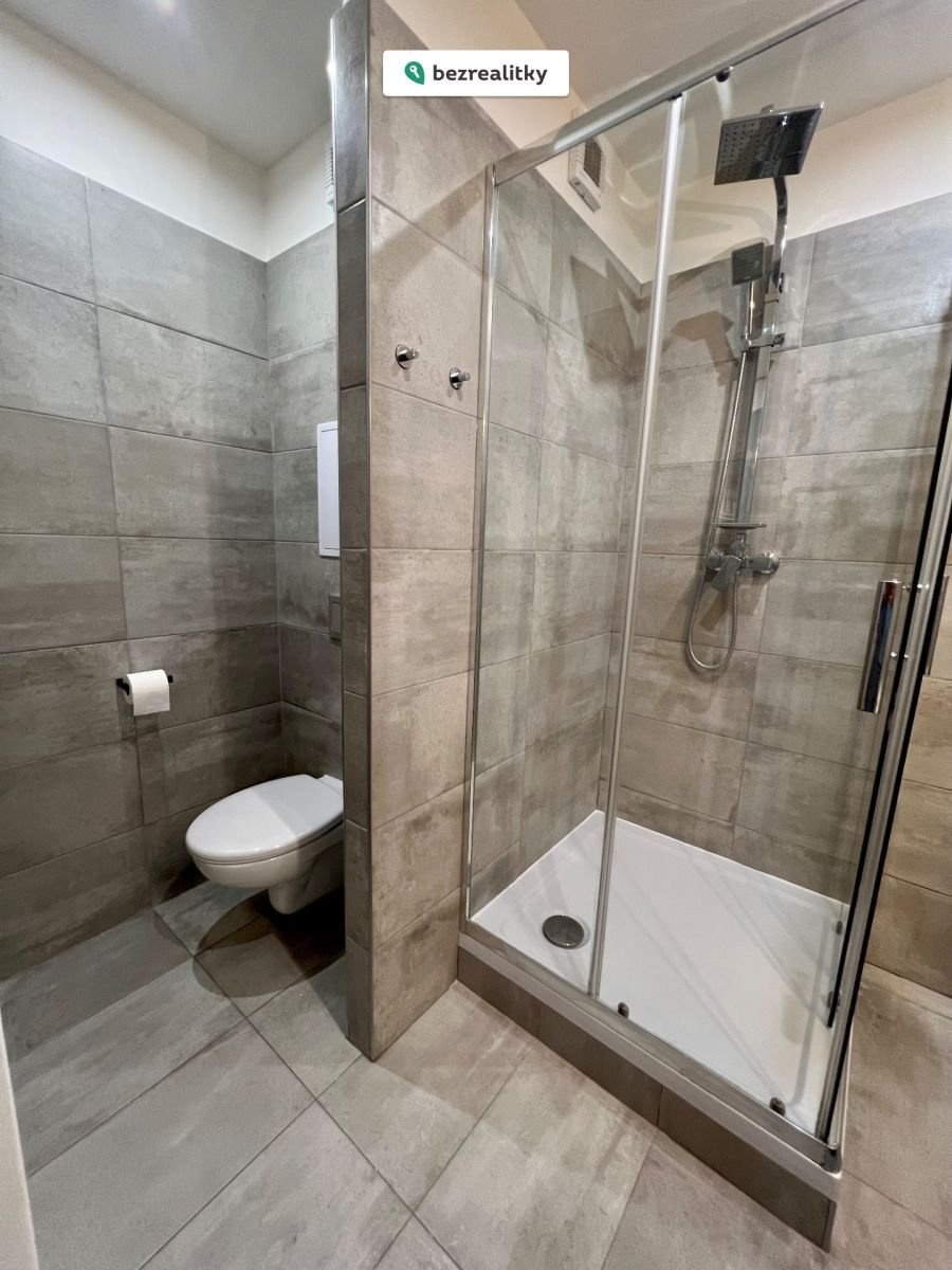 1763209089-xfhrtbmpwo-tempimage2d62pk