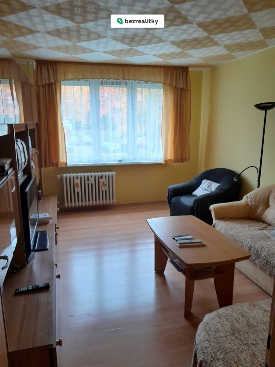 1760371303-azvlqbthsd-20251012-100443