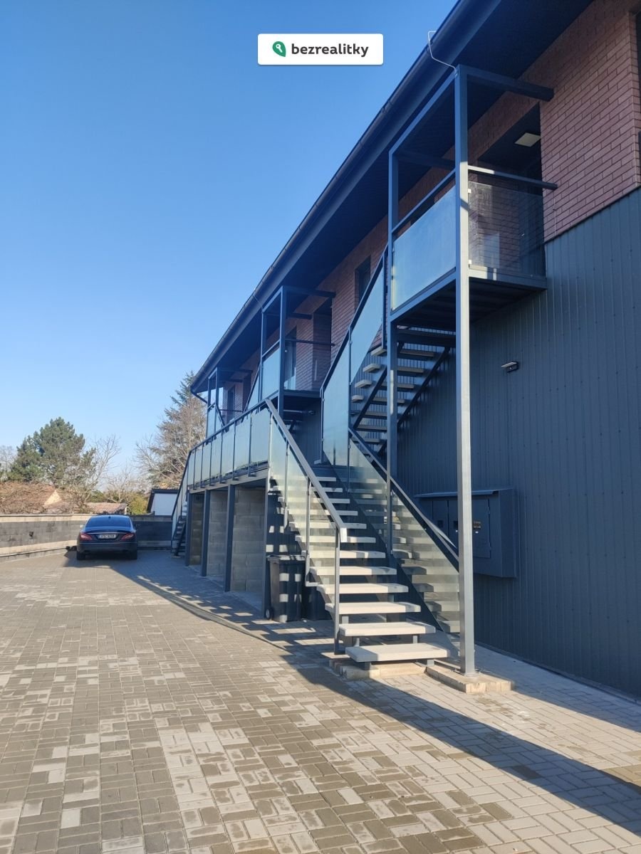 1772013381-auvkqgushw-img-20260225-091915