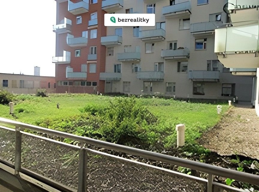 1763916327-gqcolkftre-new-enhance-photo-base-289-29