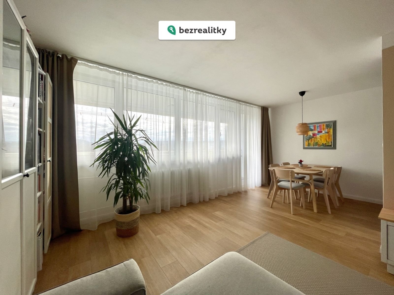 1764157030-rtrdwyktbh-img-6601