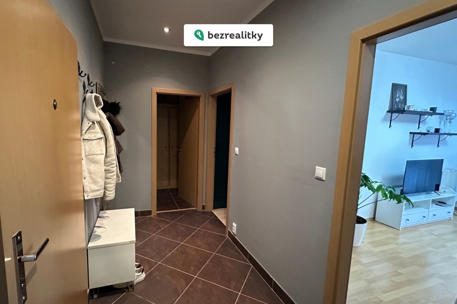 1770451216-erptegaust-11