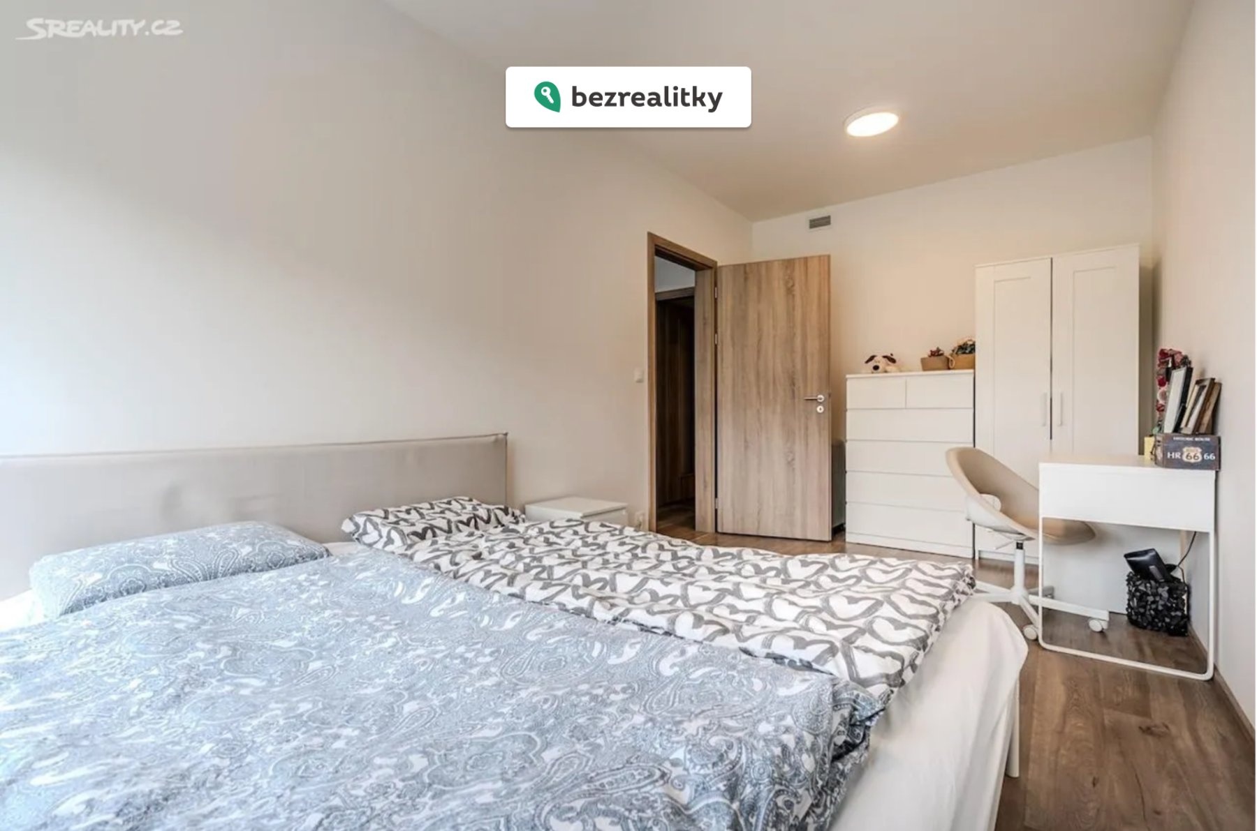 1760353989-aywyidpwjv-sn-c3-admek-obrazovky-2025-1