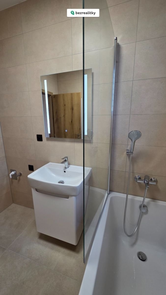 1772367352-naaevfoyia-20260218-164057