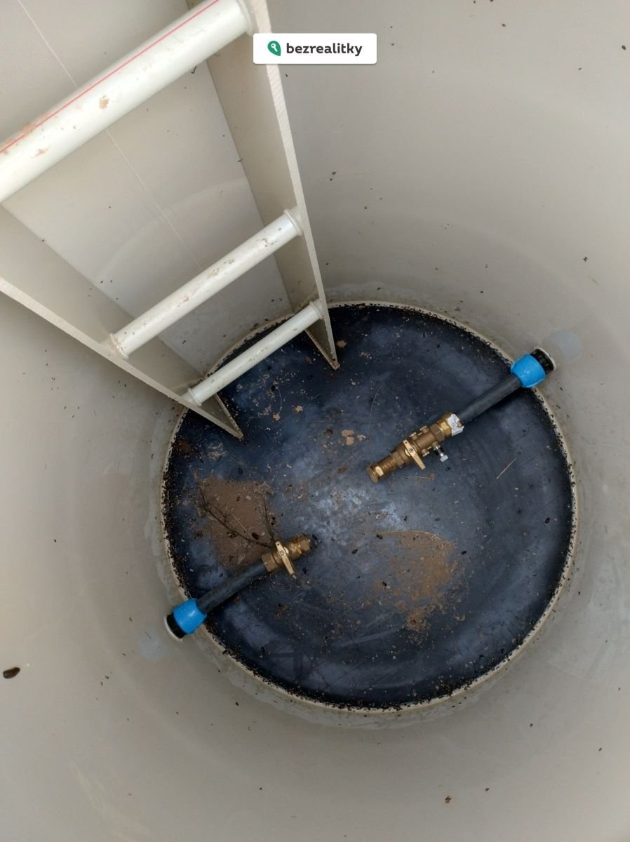 1762960876-emqkkzgdyv-1000009168