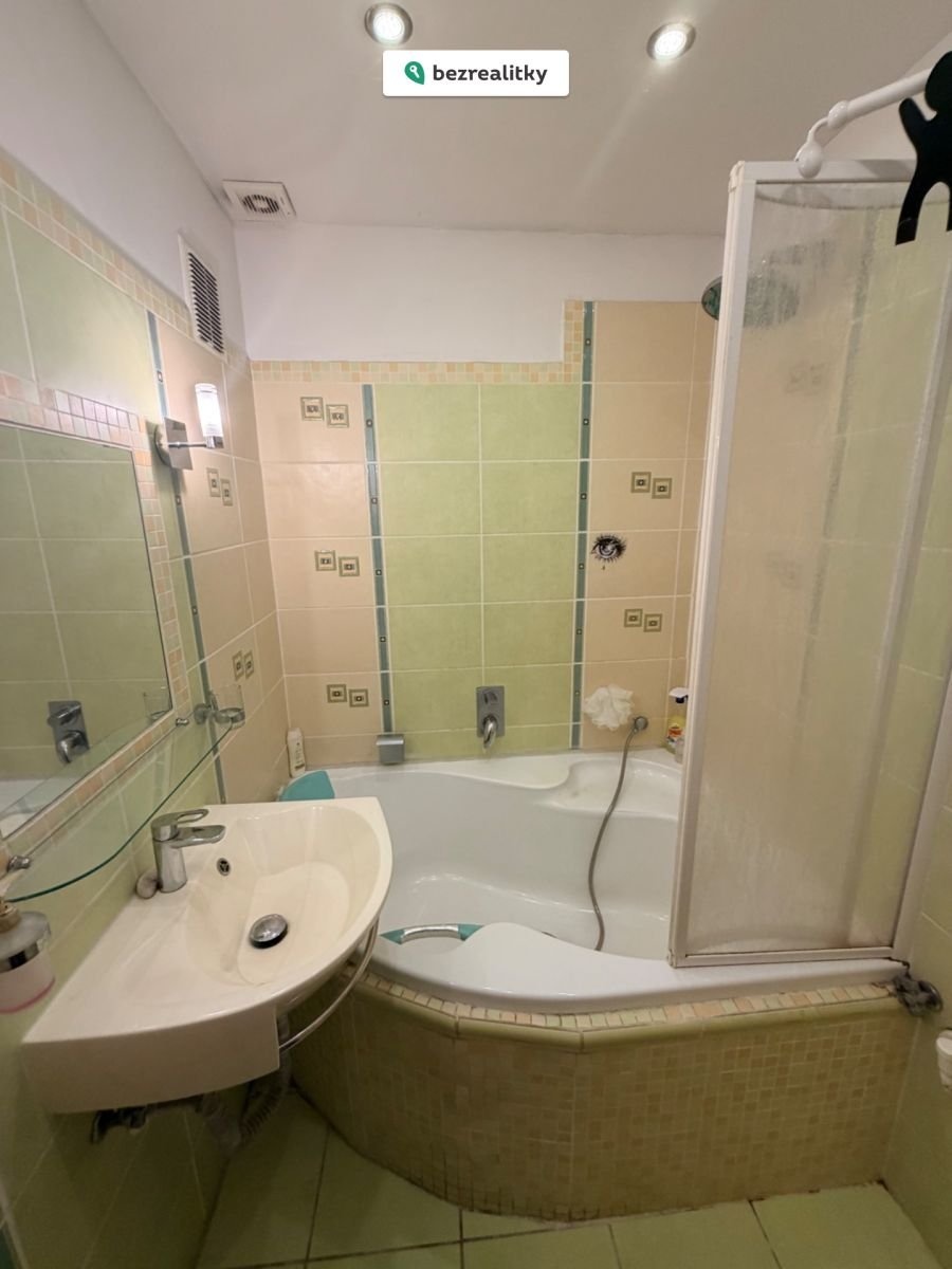 1772350535-rbmmgubsej-img-3163