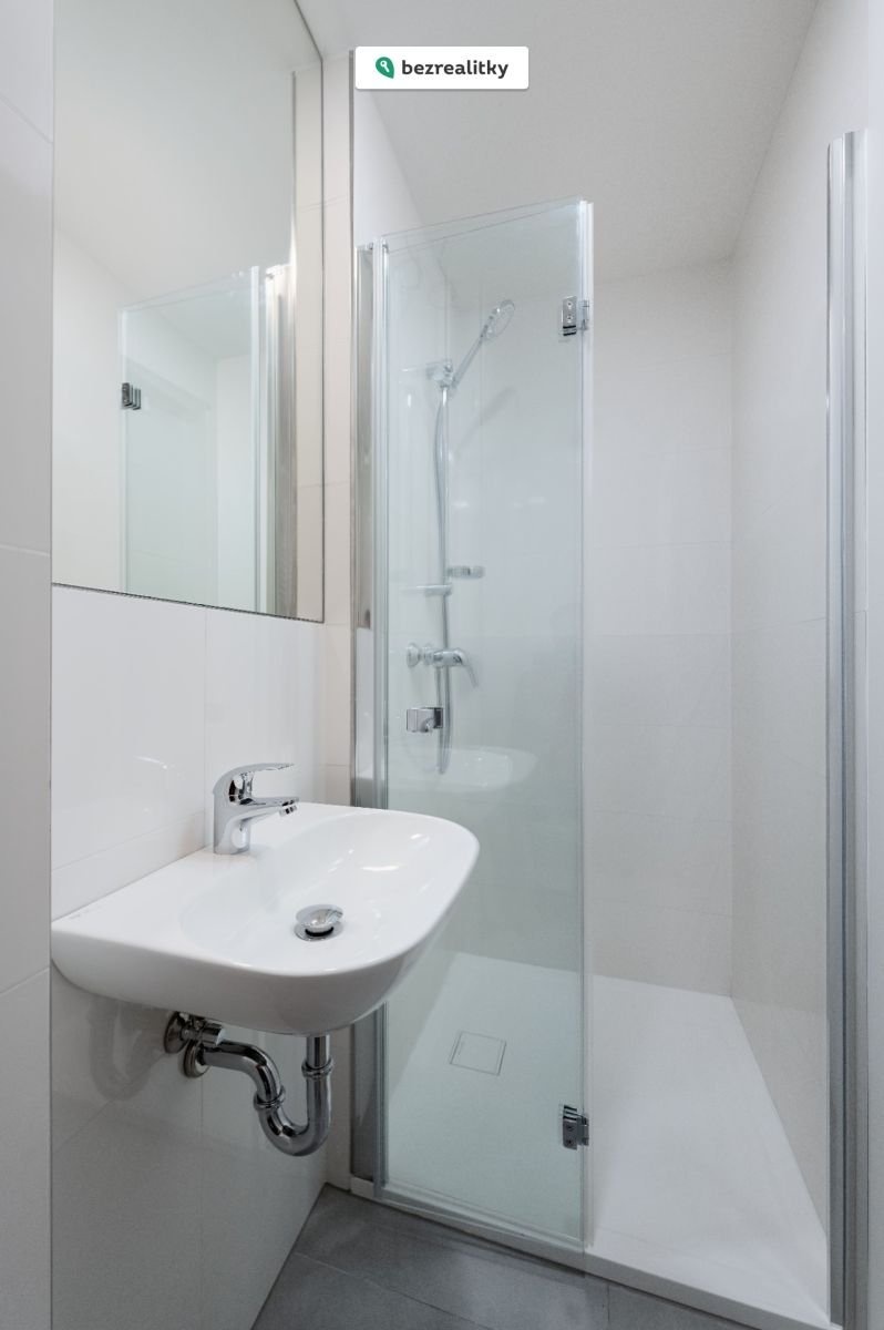 1772618202-spaovgwuuk-004-2022-04-skyline-fit-out