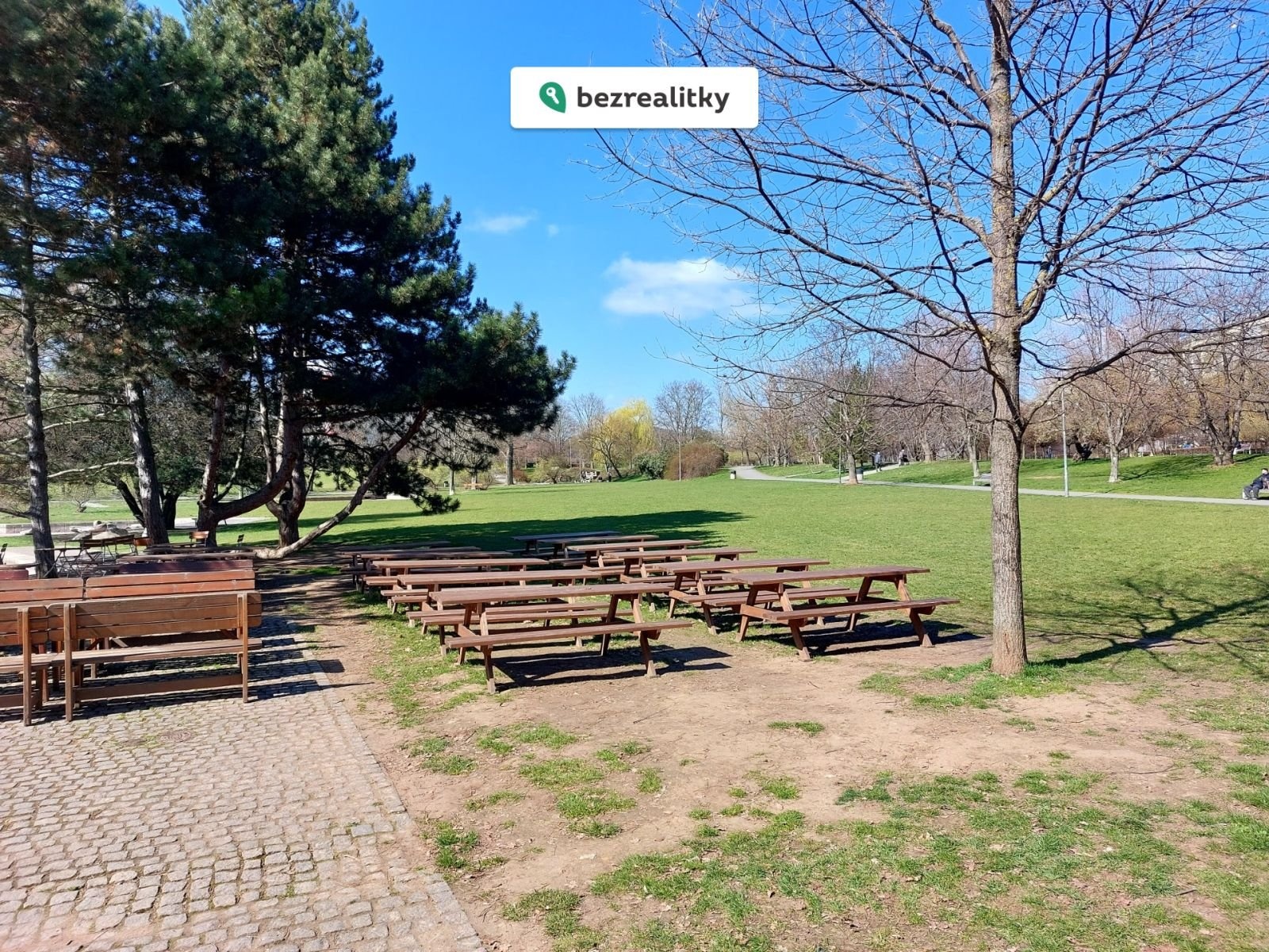 1774874537-lesatvaymt-20260327-115235