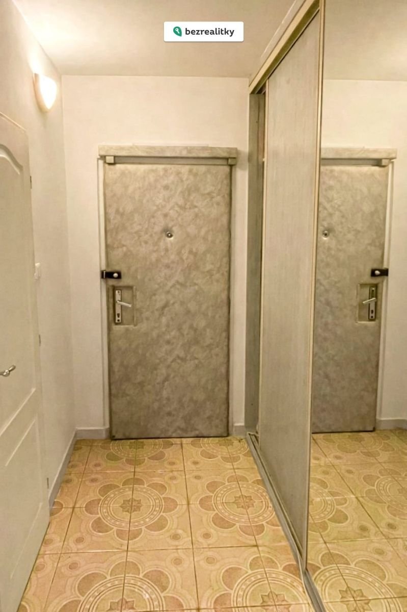 1775485173-fejnubbhfb-c5-a0luknovsk-c3-a1-chodba