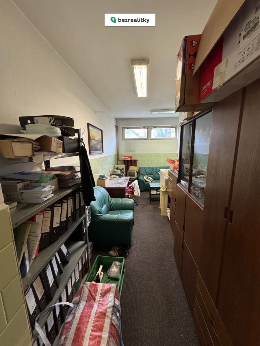 1775755560-zeltsmlyrt-img-9729