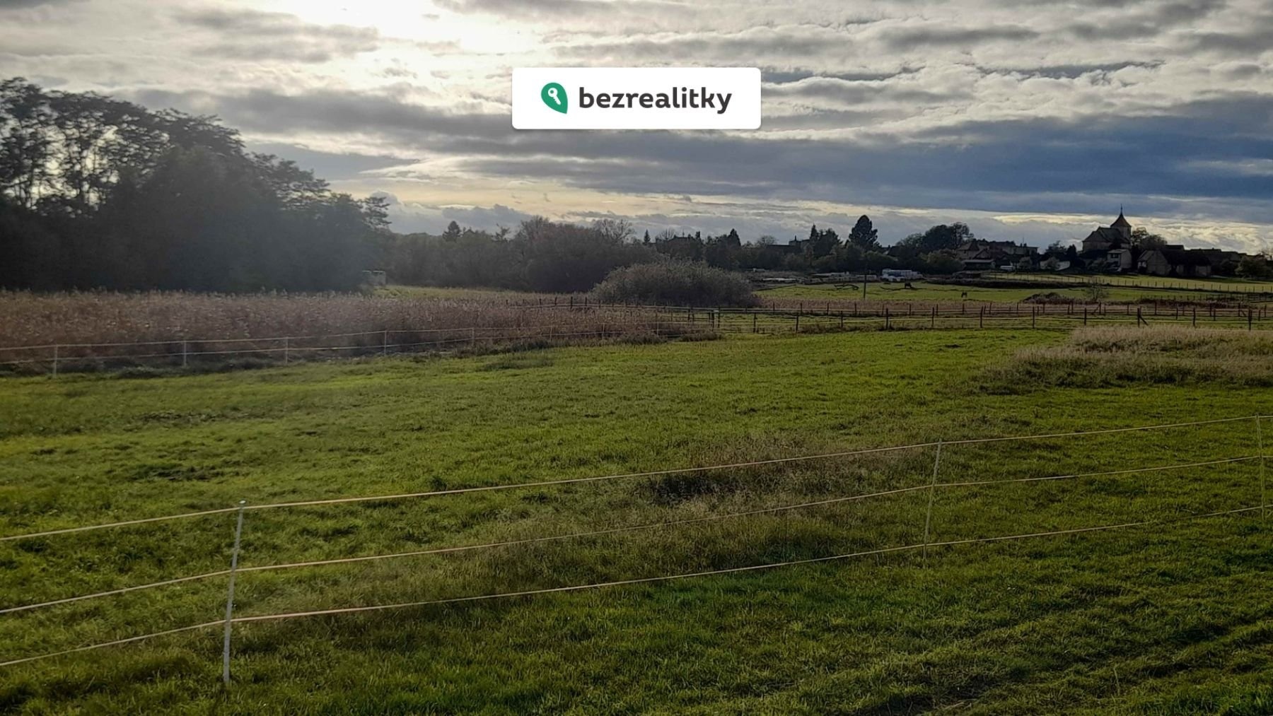 1764018046-bnnjfgnpqb-20251024-155600