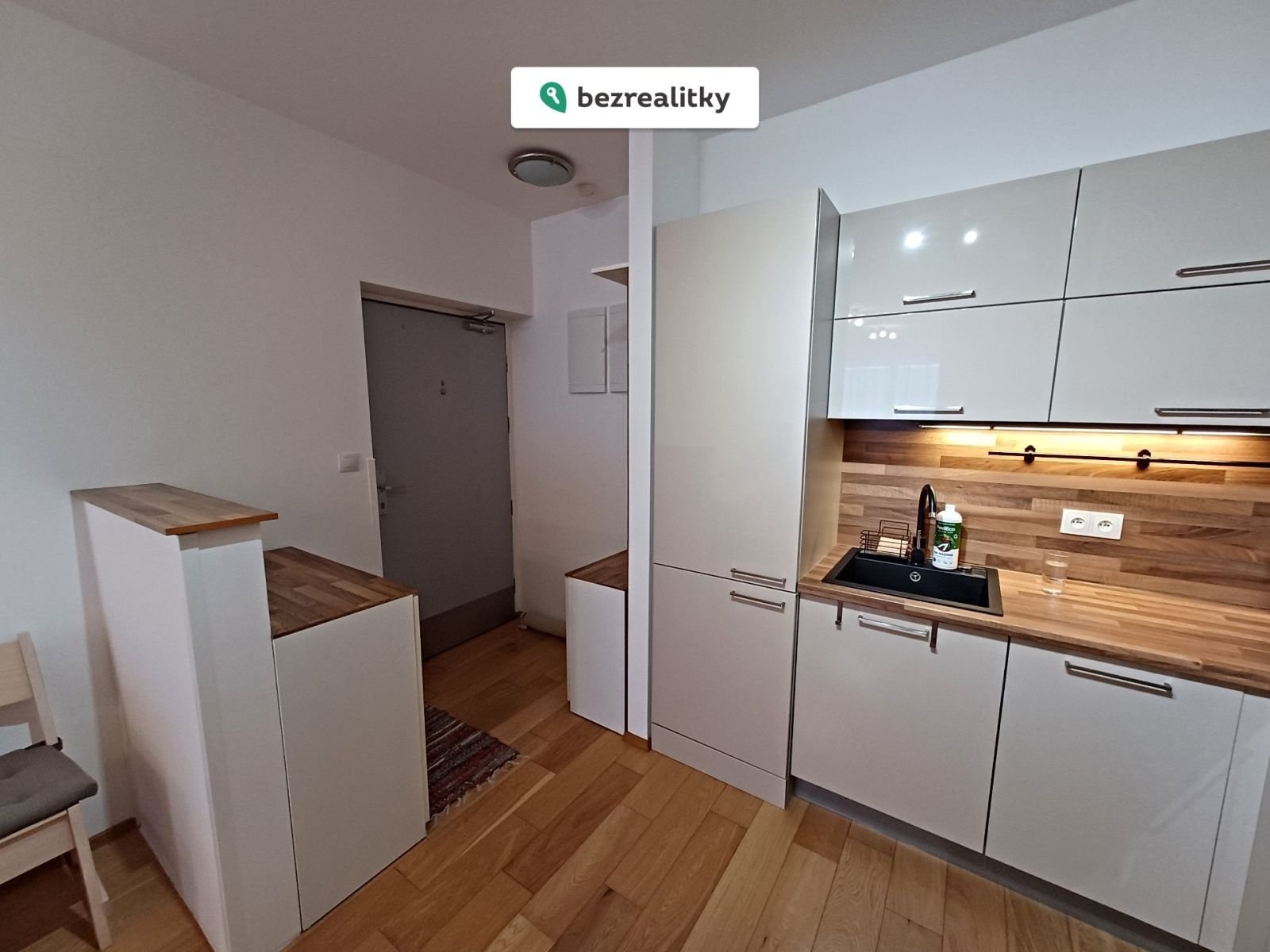 1759320953-ogitfmdrda-20250203-125435