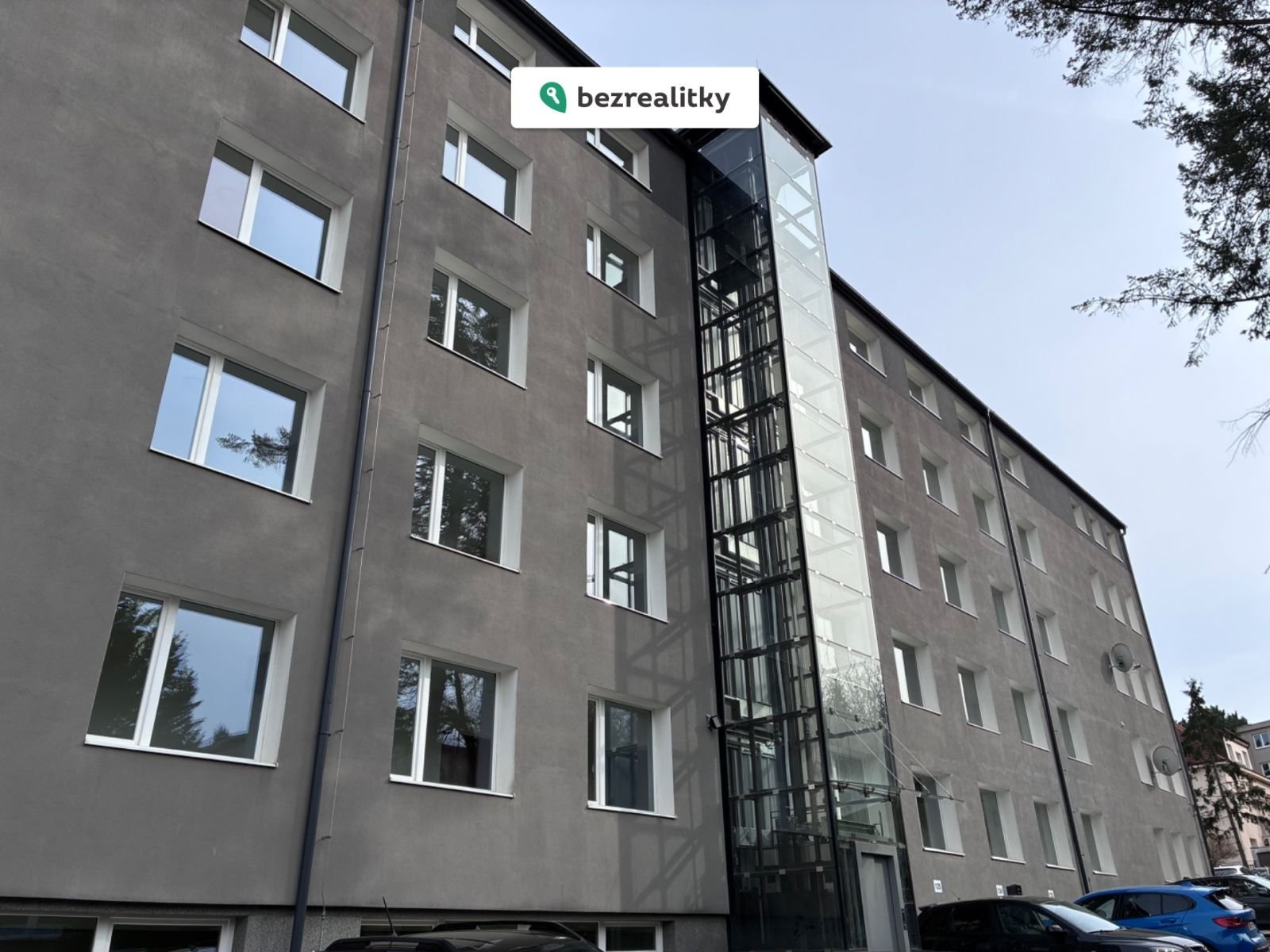 1772976177-isdgwhxmhv-img-0352