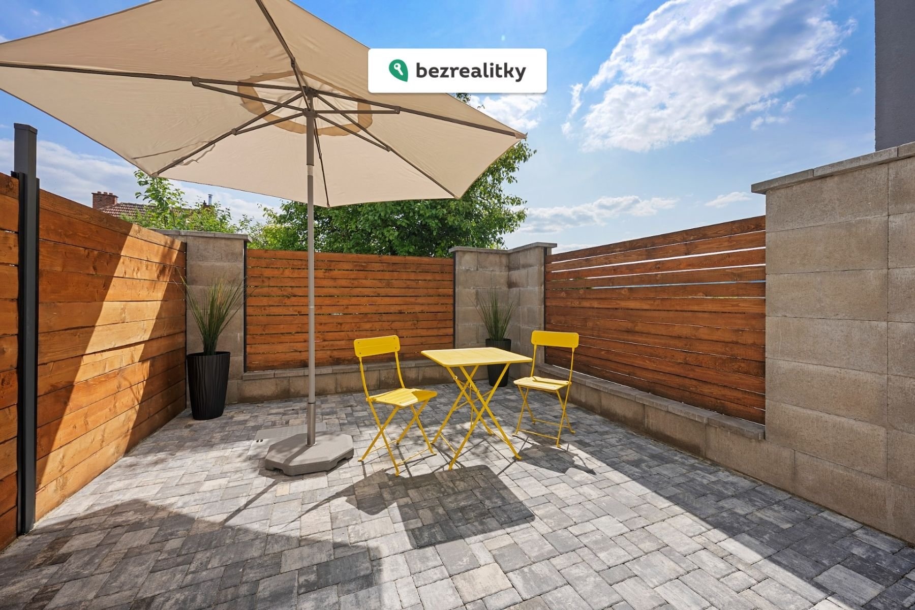 1762621160-eyauddslmt-dsc03092