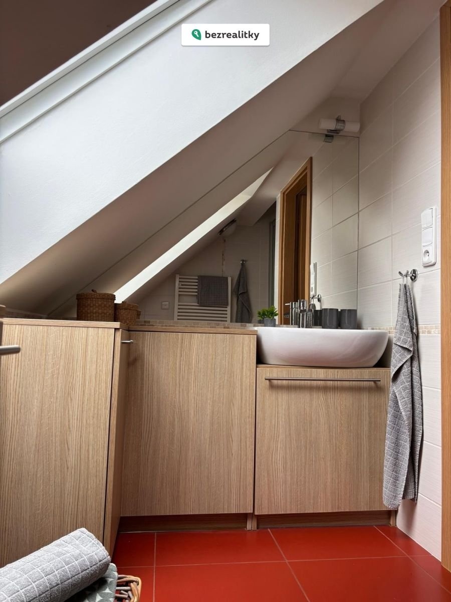 1776186642-giotkyblxl-e10e3e15-d9f3-4f2f-abe9-c08c