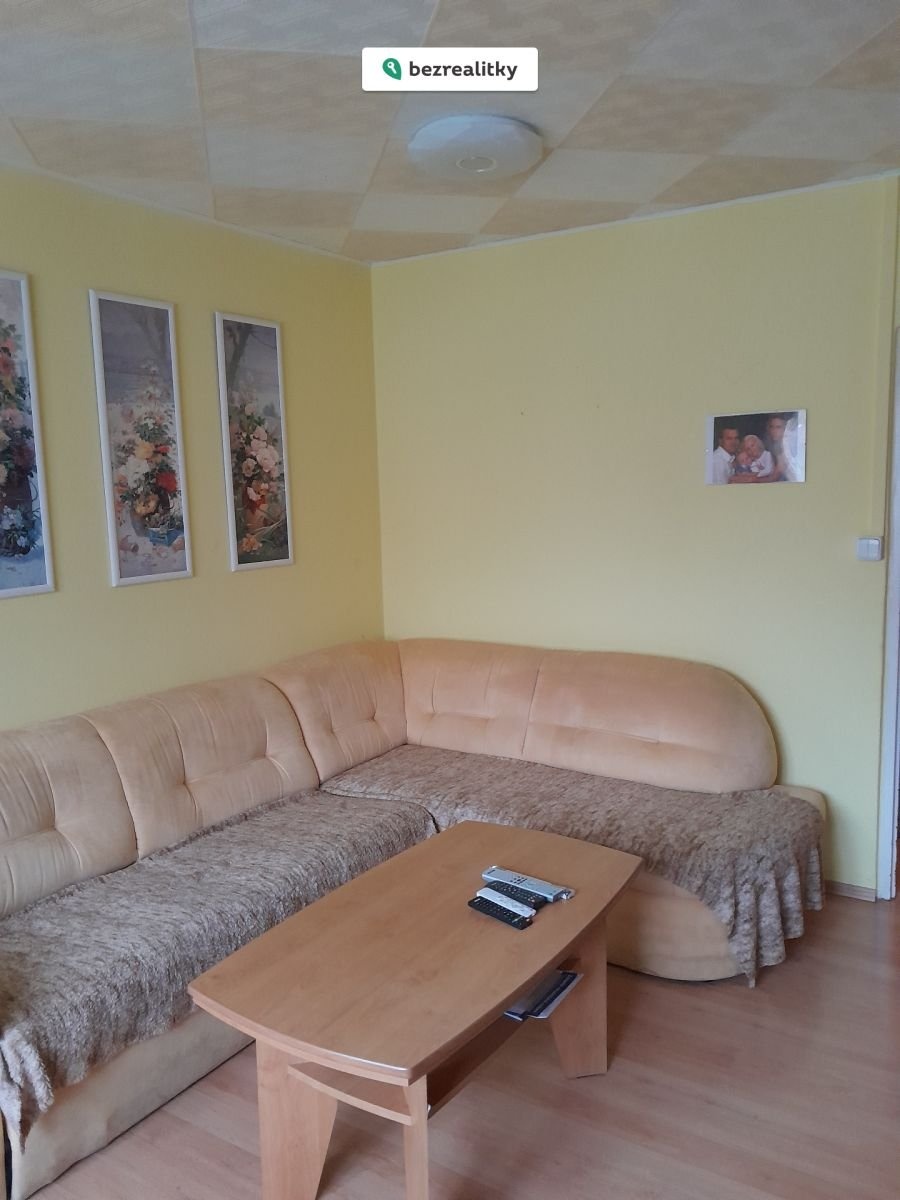 1760371308-ymxnghqvsr-20251012-100556