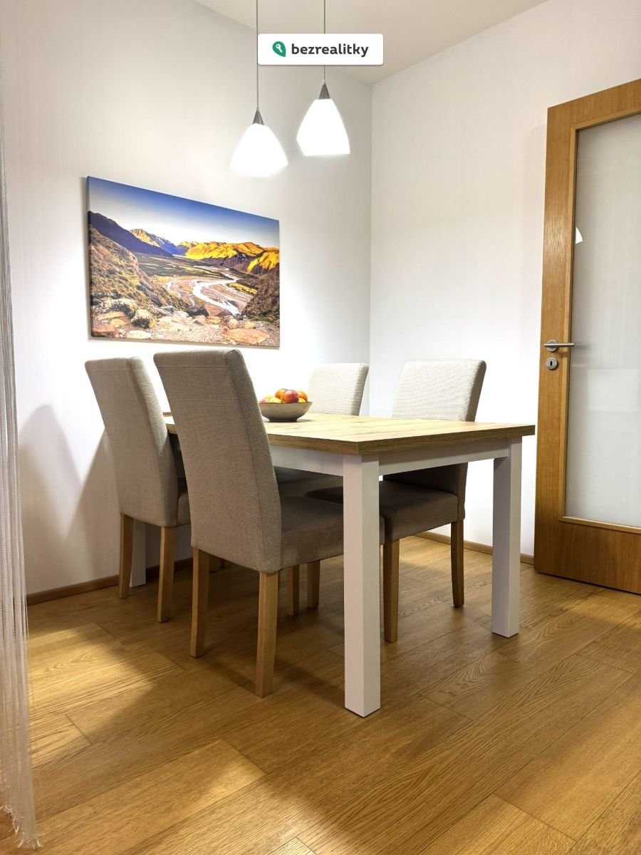 1775120764-iwxuudmafx-10