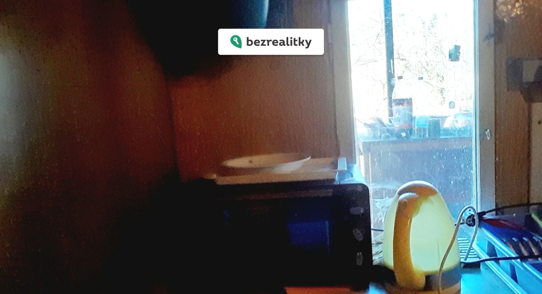 1775585652-orittxlafr-1000136889