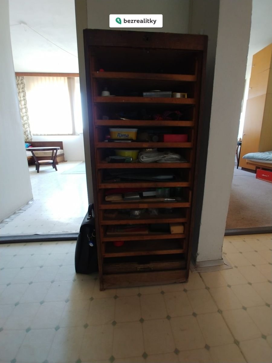 1763042625-kgrfzowrua-pohled-od-vchodu