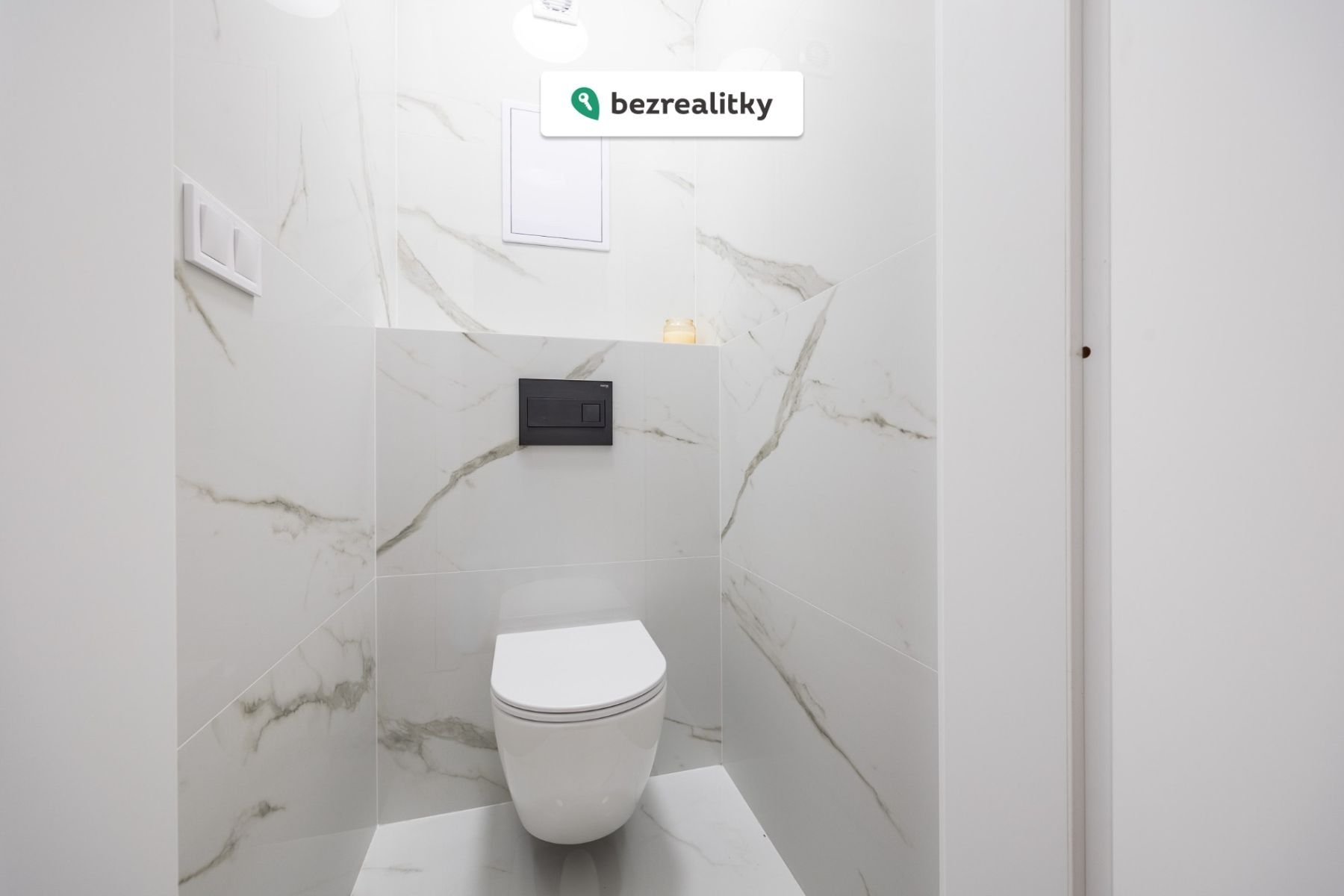 1775454734-zysdxdvvzo-8y7a9733-hdr