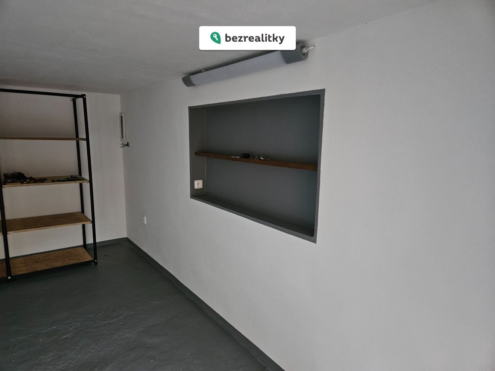 1770656973-vegmmgyfak-1000009060